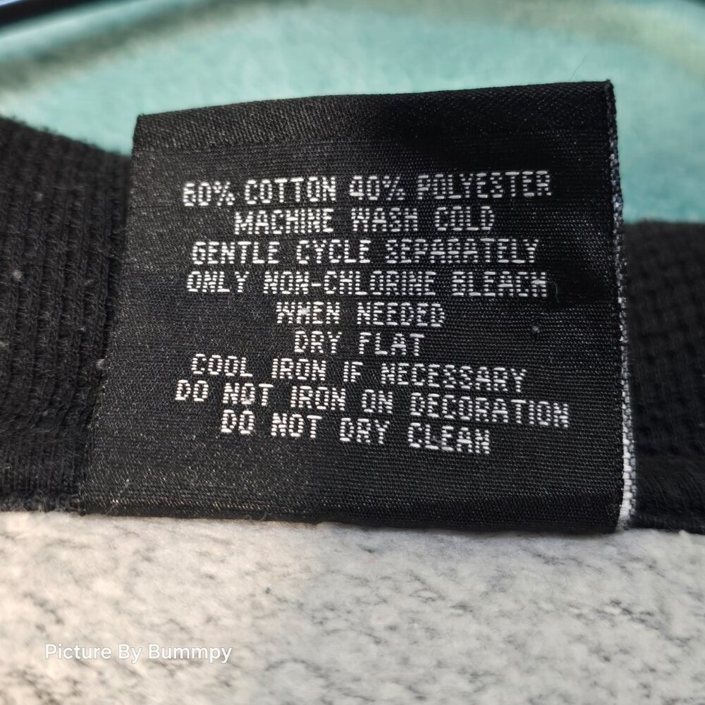 Y2K Vintage Southpole grey and black plaid full-zip hoodie - Picture 6 of 10